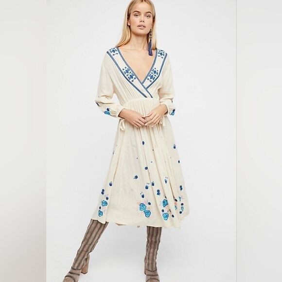 Free People Ivory The Enchanted Forest Embroidered Midi Dress Size Small‎ Boho - Picture 1 of 9